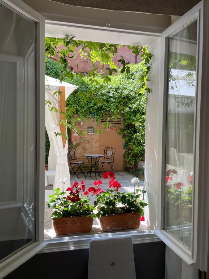 Hotel Apostoli Garden Velence Kültér fotó