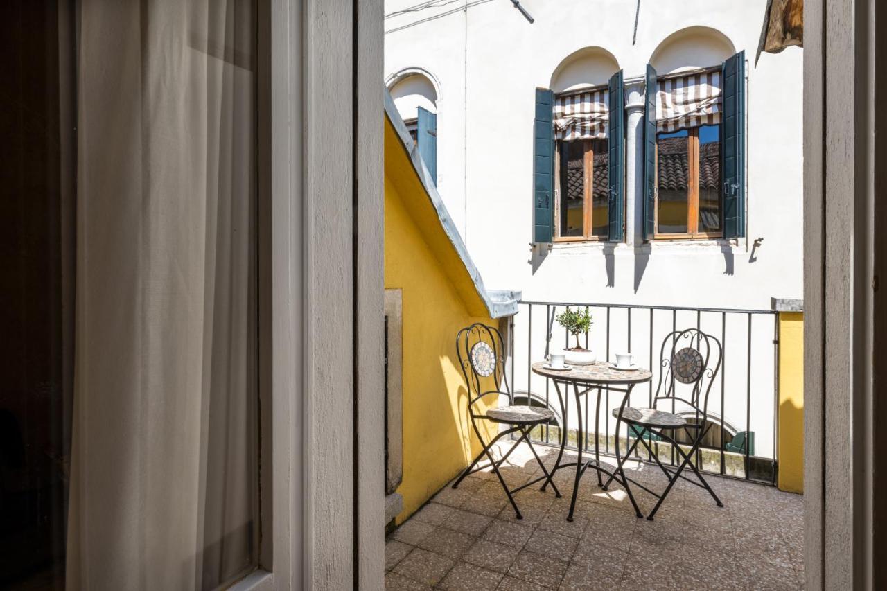 Hotel Apostoli Garden Velence Kültér fotó
