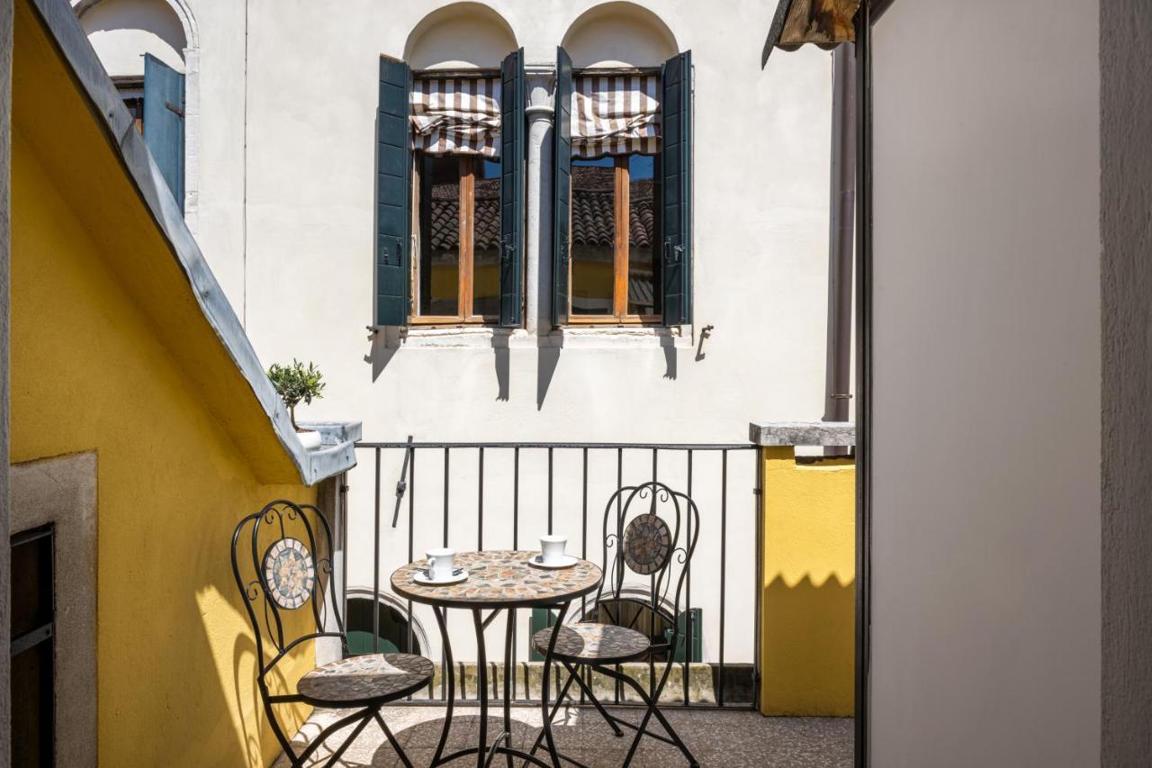 Hotel Apostoli Garden Velence Kültér fotó