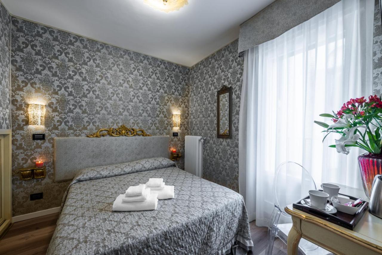 Hotel Apostoli Garden Velence Kültér fotó