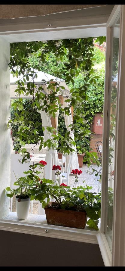 Hotel Apostoli Garden Velence Kültér fotó