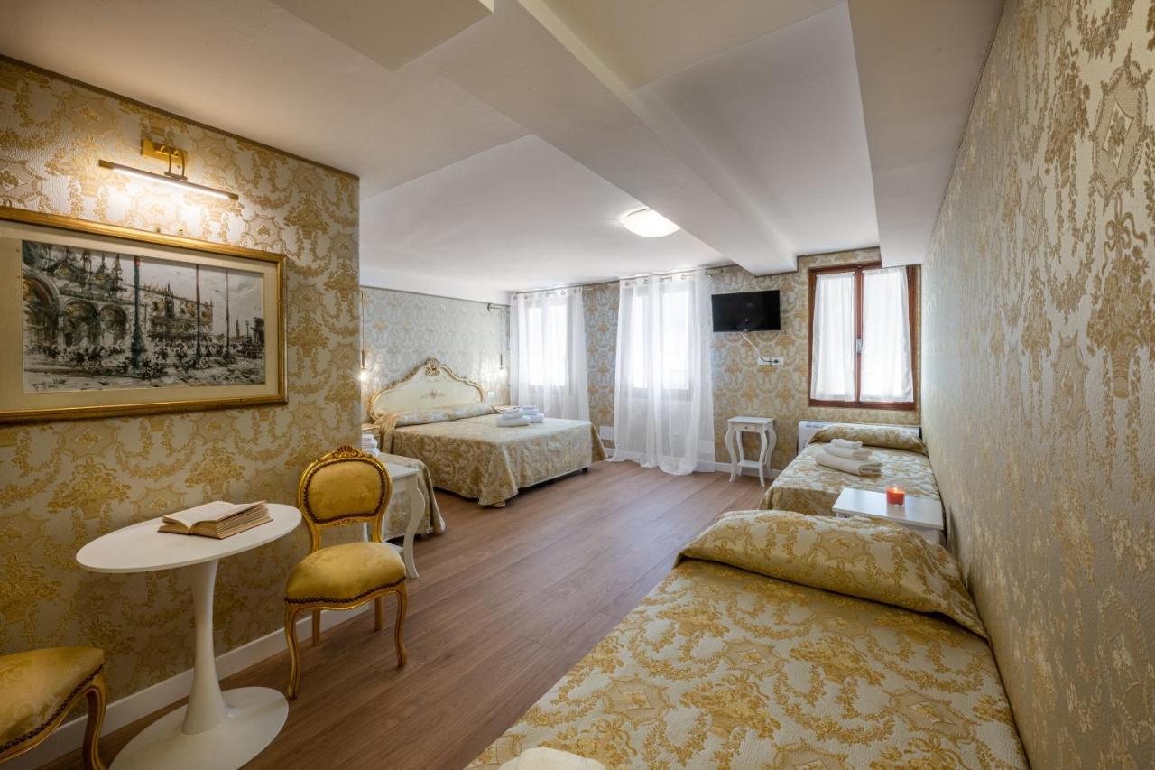 Hotel Apostoli Garden Velence Kültér fotó